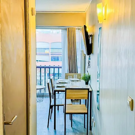 4 Personnes Place St Claire Apartment